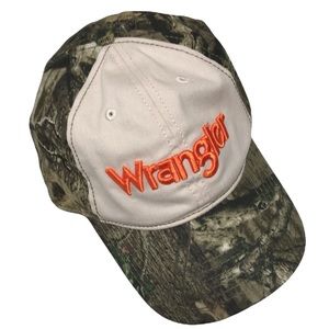 SALE Wrangler camouflage cap with adjustable back strap One Sz